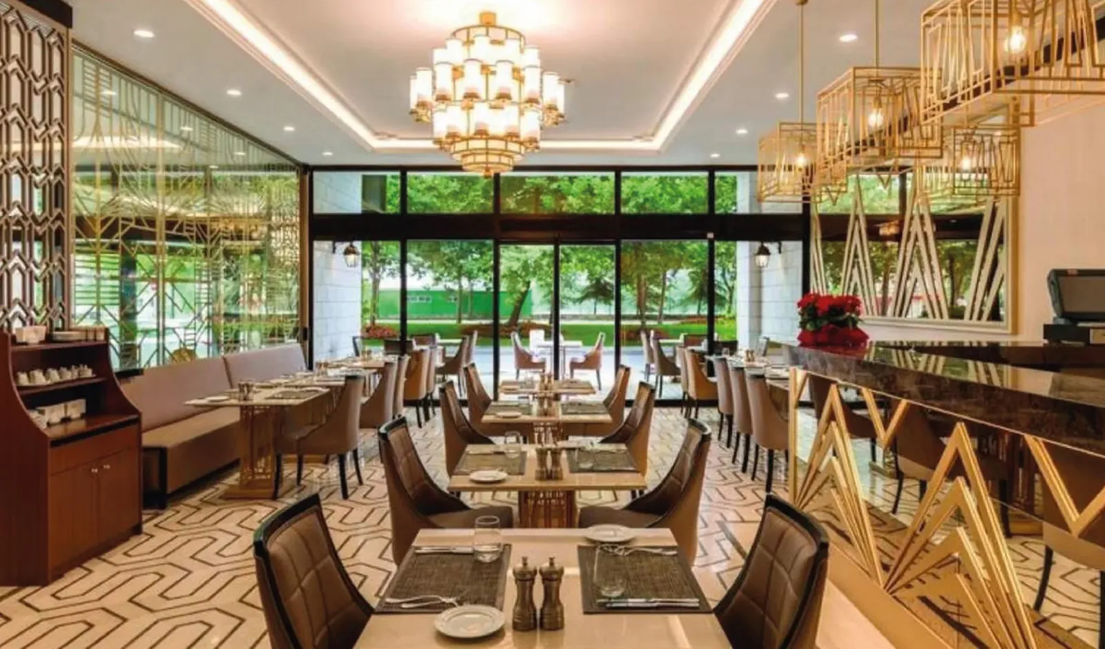 Ramada Hotel & Suites